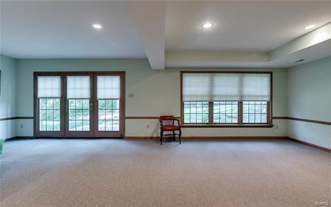 12 Upper Barnes Rd, Ladue, MO 63124 photo 29