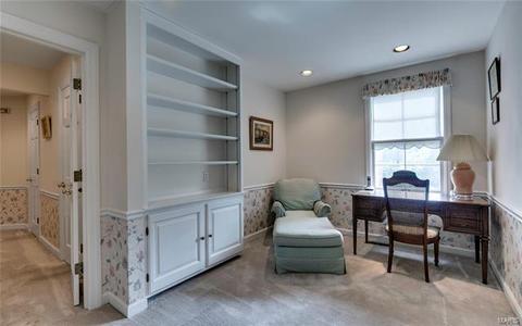 12 Upper Barnes Rd, Ladue, MO 63124 photo 18