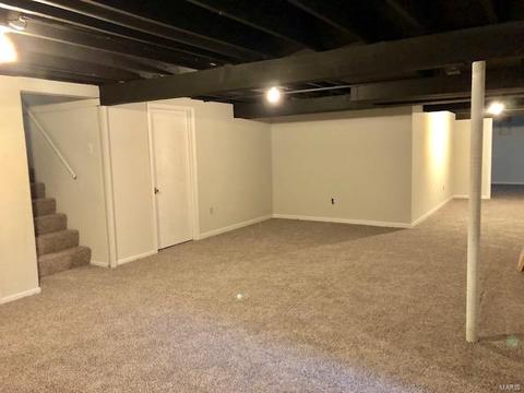 884 Parma, Ballwin, MO 63021 photo 11
