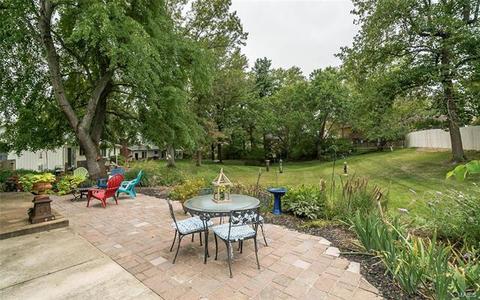 747 Penny Ct, Ballwin, MO 63011 photo 27