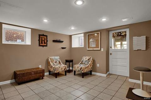5705 Gresham Ave, Saint Louis, MO 63109 photo 20
