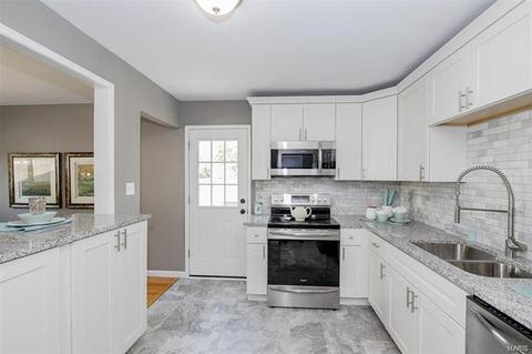 402 Cardiff, Manchester, MO 63021 photo 9