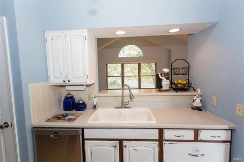 744 Cedar Glen Dr, Weldon Spring, MO 63304 photo 14