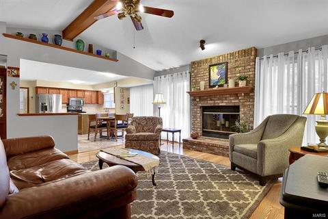145 Rockaway Dr, O'fallon, MO 63368 photo 5