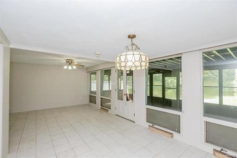 6 Devon Rd, Glendale, MO 63122 photo 6