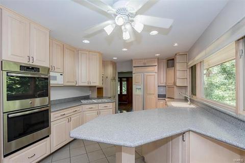 6 Devon Rd, Glendale, MO 63122 photo 16