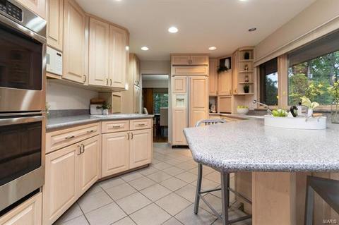 6 Devon Rd, Glendale, MO 63122 photo 5