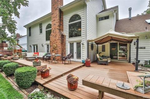319 Turnberry Pl, Wildwood, MO 63011 photo 3