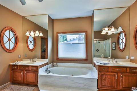 319 Turnberry Pl, Wildwood, MO 63011 photo 27