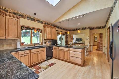 319 Turnberry Pl, Wildwood, MO 63011 photo 38