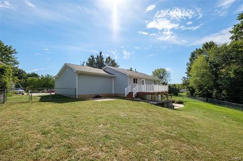 5 Springwind Ct, O'fallon, MO 63366 photo 5