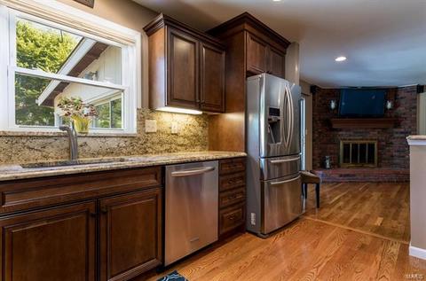 245 Cedar Trail Dr, Ballwin, MO 63011 photo 12