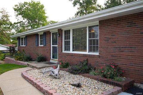306 Raymond, O'fallon, MO 63366 photo 2