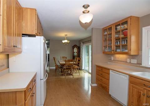 306 Raymond, O'fallon, MO 63366 photo 4