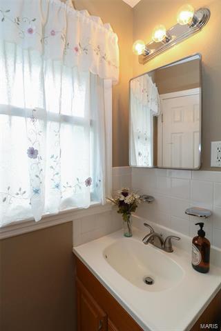306 Raymond, O'fallon, MO 63366 photo 14