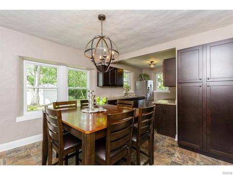 3751 Fee Fee Rd, Bridgeton, MO 63044 photo 5