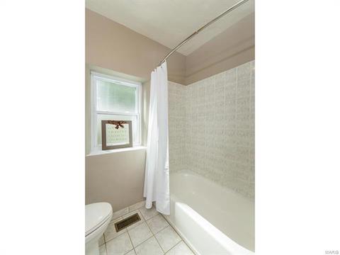 3751 Fee Fee Rd, Bridgeton, MO 63044 photo 23