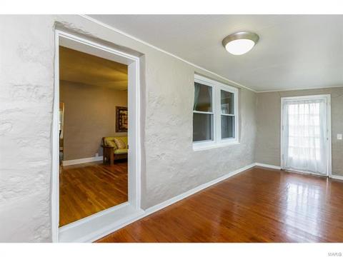 3751 Fee Fee Rd, Bridgeton, MO 63044 photo 14