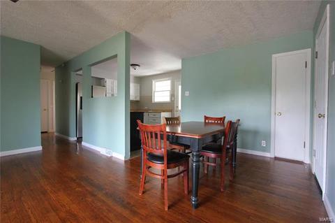 634 Parker Dr, Ballwin, MO 63021 photo 4