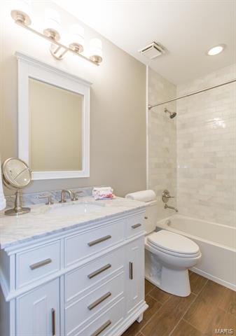 627 Shadowridge Dr, Wildwood, MO 63011 photo 22