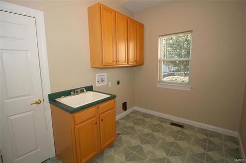 1372 Mallet Hill Dr, Ellisville, MO 63021 photo 9
