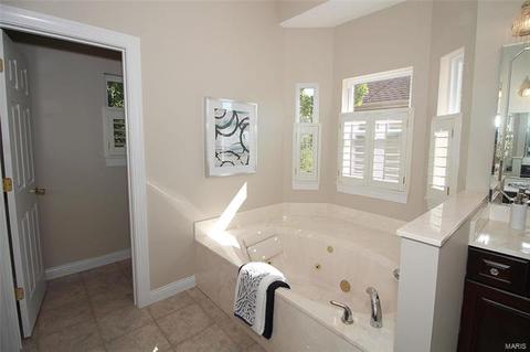 1372 Mallet Hill Dr, Ellisville, MO 63021 photo 33