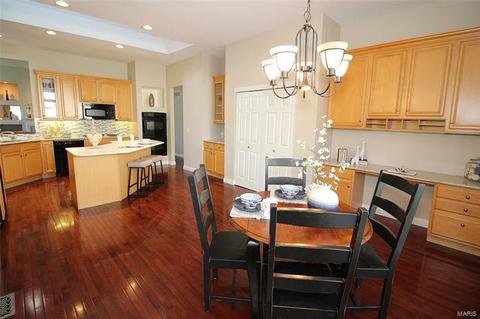 1372 Mallet Hill Dr, Ellisville, MO 63021 photo 10