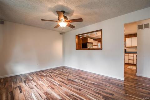 22 Fawn Mdws, Eureka, MO 63025 photo 3