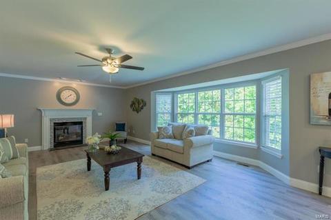 2456 Eagle Frst, Saint Charles, MO 63303 photo 3