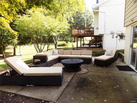 1217 Dorne Dr, Ballwin, MO 63021 photo 34