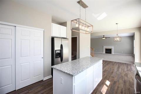 513 Rascal Xing, O'fallon, MO 63366 photo 17