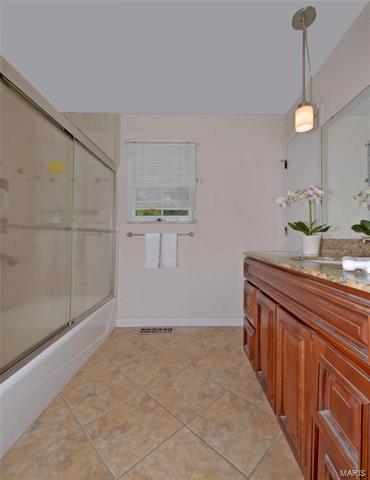 313 Glyn Cagny Rd, Ballwin, MO 63021 photo 12
