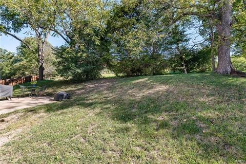 674 Canary Estates Dr, Manchester, MO 63021 photo 4