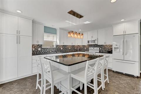 674 Canary Estates Dr, Manchester, MO 63021 photo 10