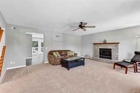 674 Canary Estates Dr, Manchester, MO 63021 photo 16