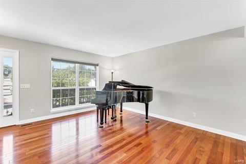 674 Canary Estates Dr, Manchester, MO 63021 photo 9