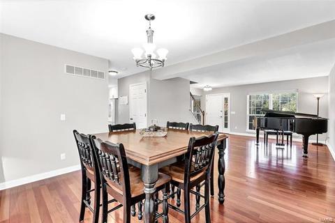 674 Canary Estates Dr, Manchester, MO 63021 photo 7
