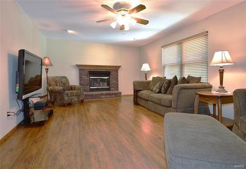 1705 Forest Trace Dr, O'fallon, MO 63368 photo 9