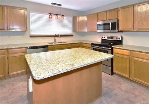 1705 Forest Trace Dr, O'fallon, MO 63368 photo 13