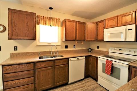 501 Maureen Dr, Eureka, MO 63025 photo 5