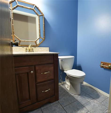 565 Arblay, Manchester, MO 63011 photo 9