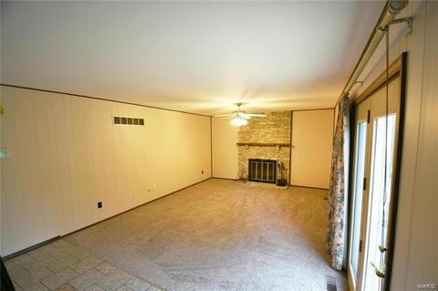 565 Arblay, Manchester, MO 63011 photo 10