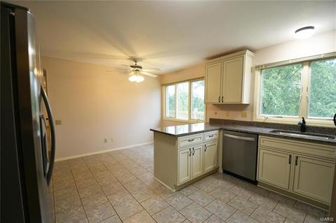 565 Arblay, Manchester, MO 63011 photo 13