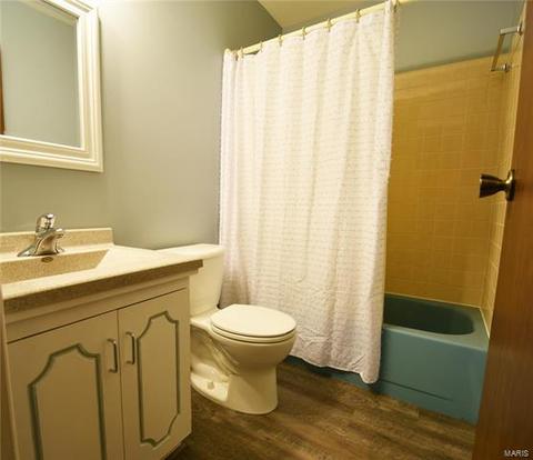 565 Arblay, Manchester, MO 63011 photo 19