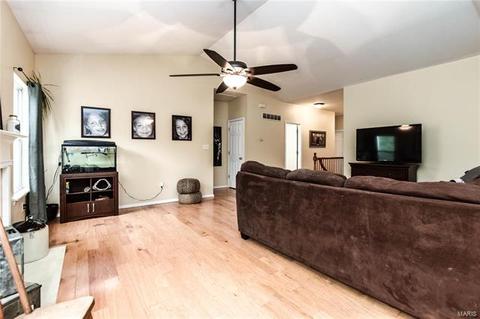 1003 Tilestone, O'fallon, MO 63366 photo 8