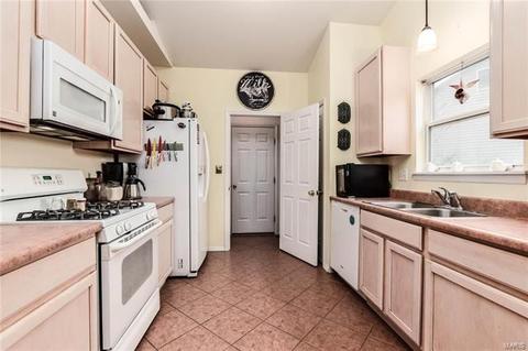 1003 Tilestone, O'fallon, MO 63366 photo 4