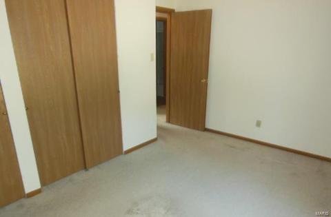 1144 Derbyshire Dr, Manchester, MO 63021 photo 9