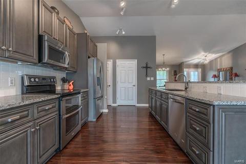 14 Homefield Ct, O'fallon, MO 63366 photo 10