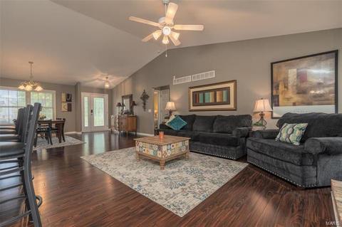 14 Homefield Ct, O'fallon, MO 63366 photo 8