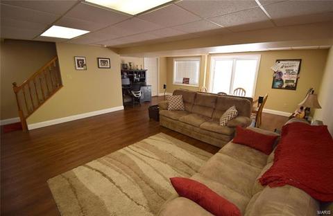 560 Elm Xing, Ballwin, MO 63021 photo 19